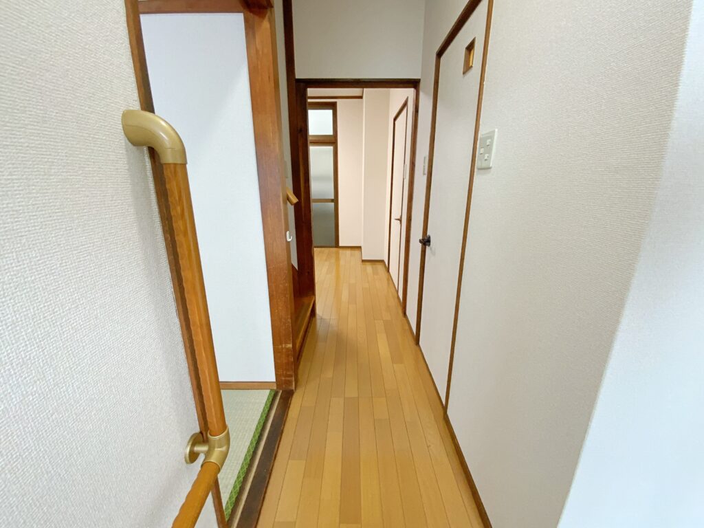 fukakusa-hallway