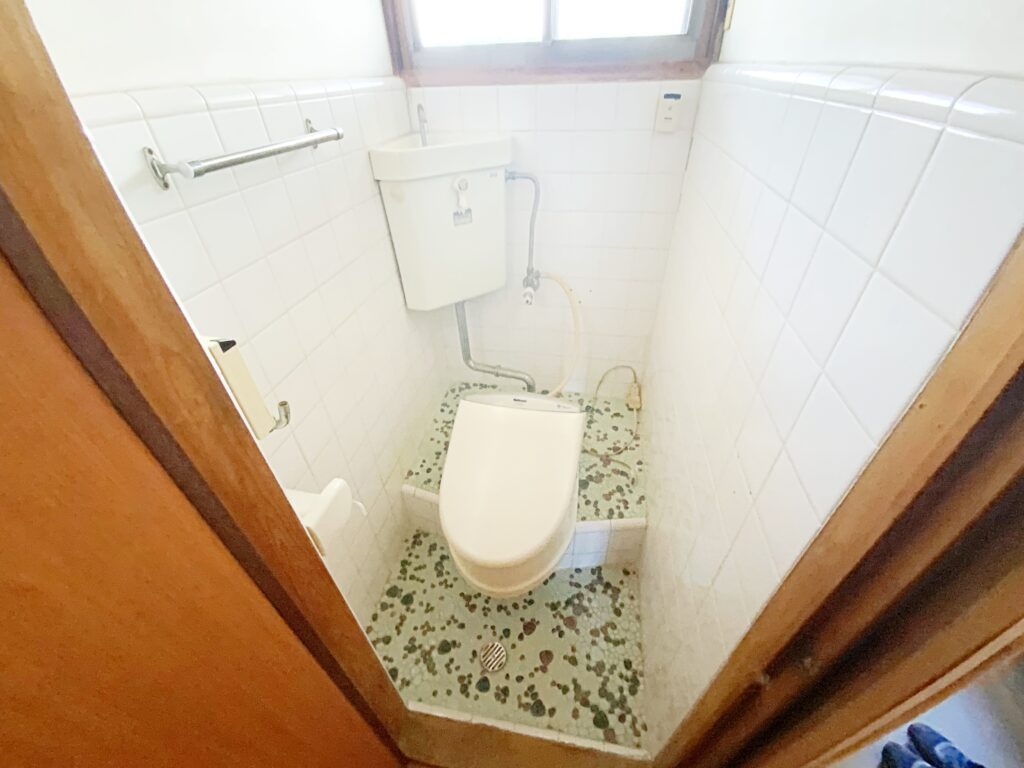 takanoizumicho-toilet