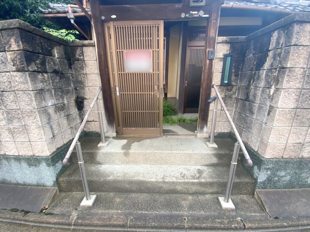 sakuragicho_entrance