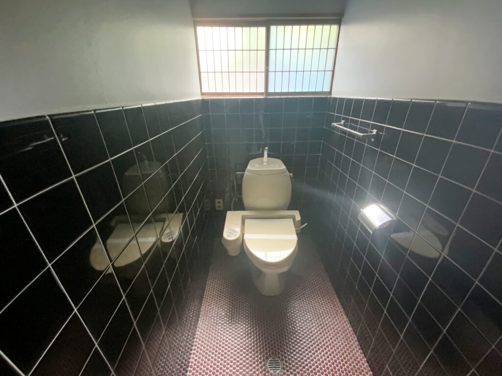 sakuragicho_toilet2