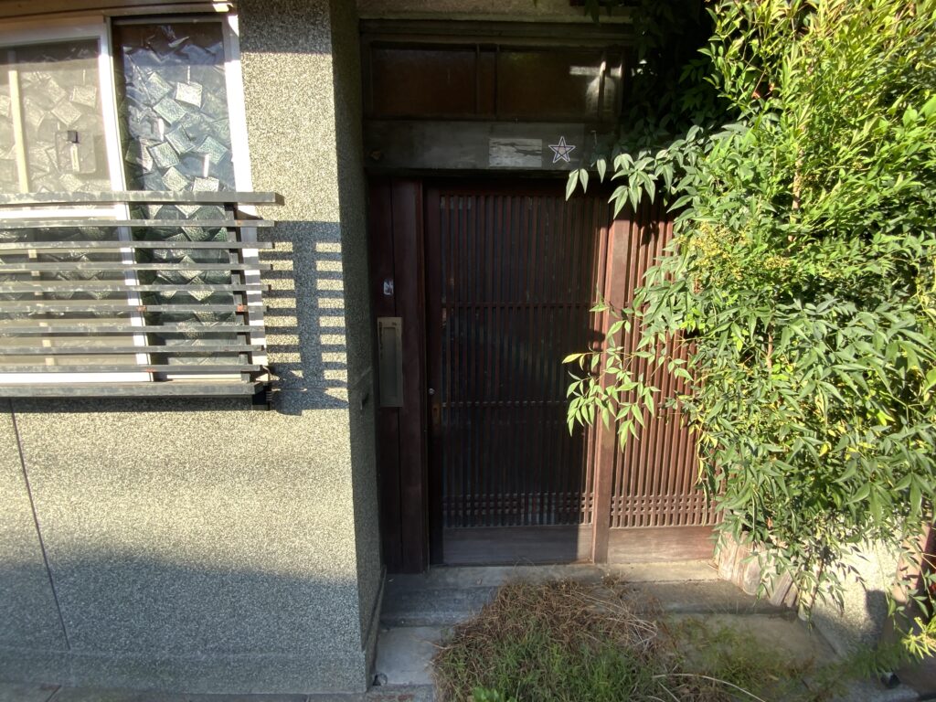 wakamiya-entrance2