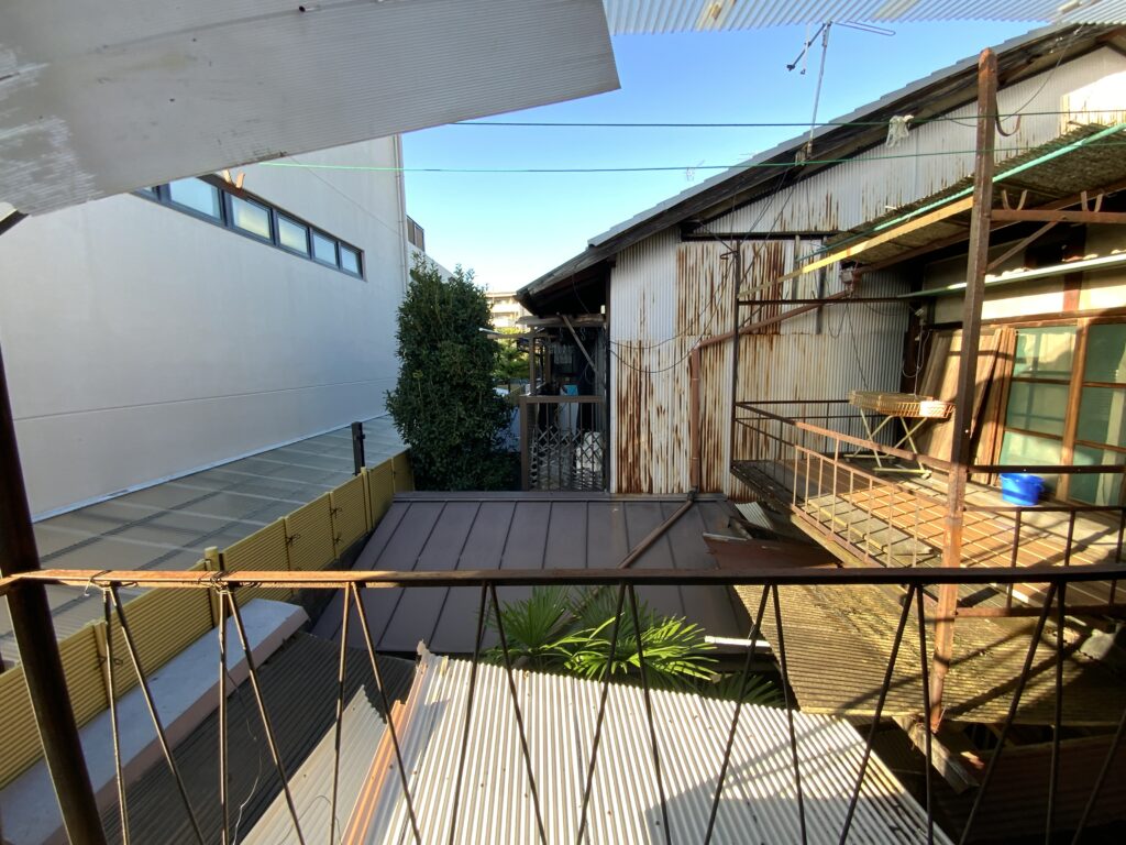 wakamiya-2F-balcony