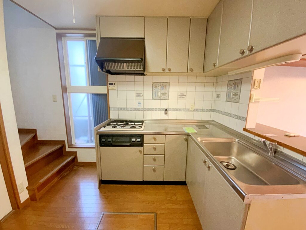 asukaicho-kitchen1