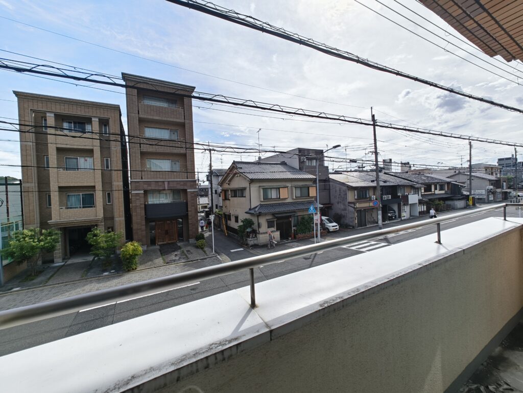 東一条通り