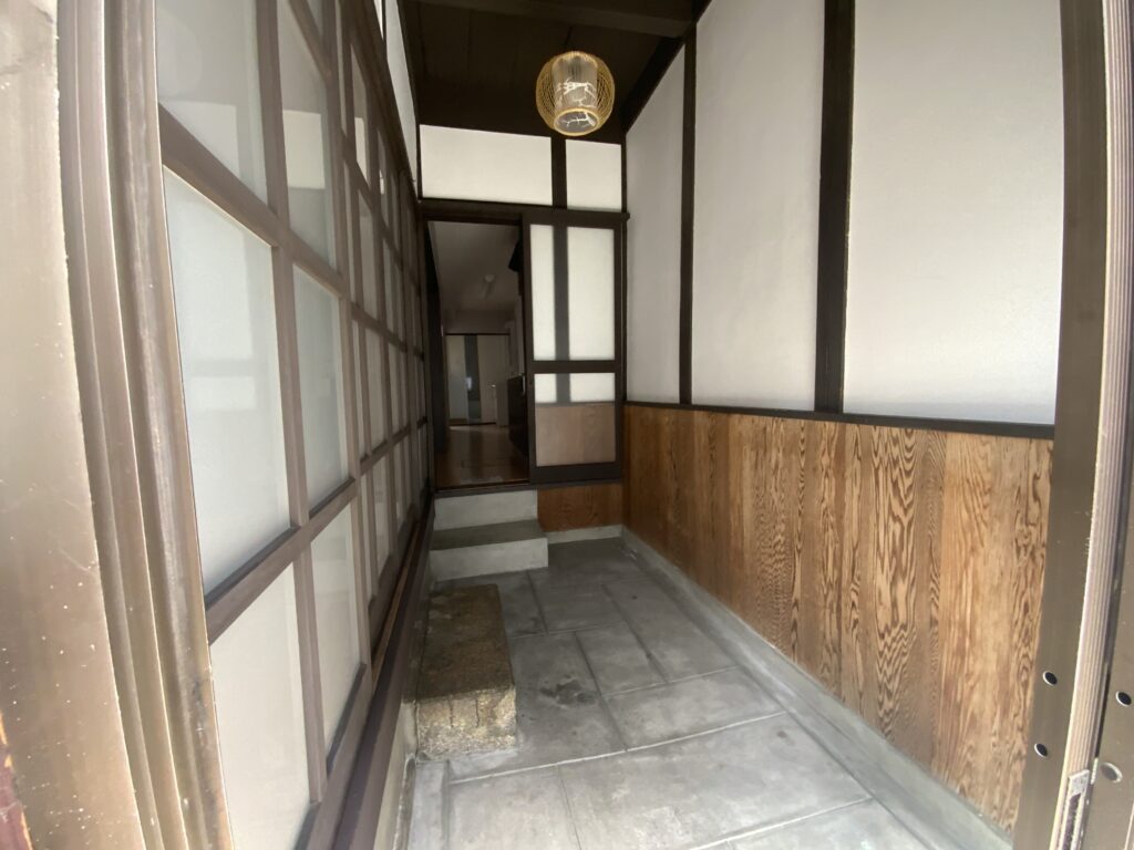 玄関
