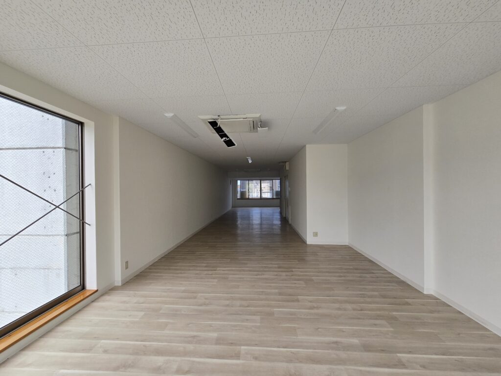 でかい茶山のテナント