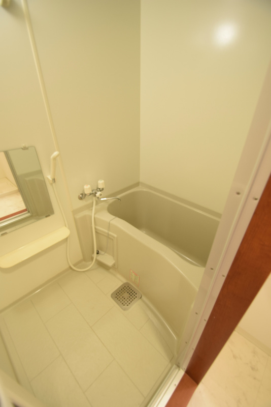 solare-bath room
