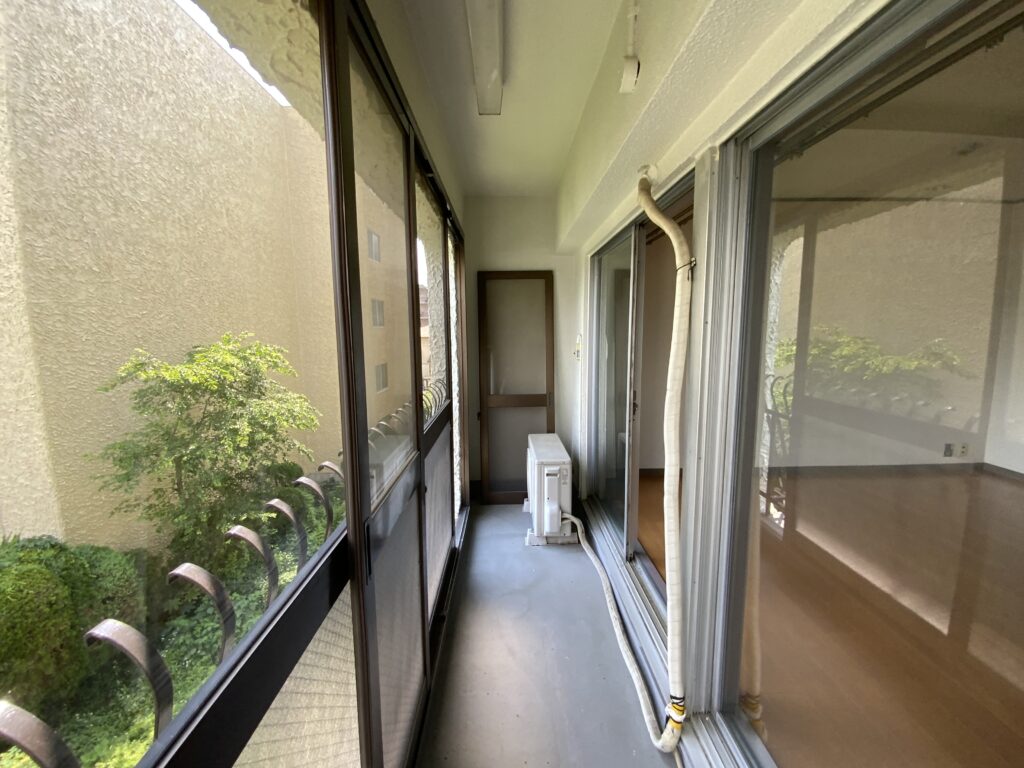 コープ鴨川B棟307号室-バルコニー1