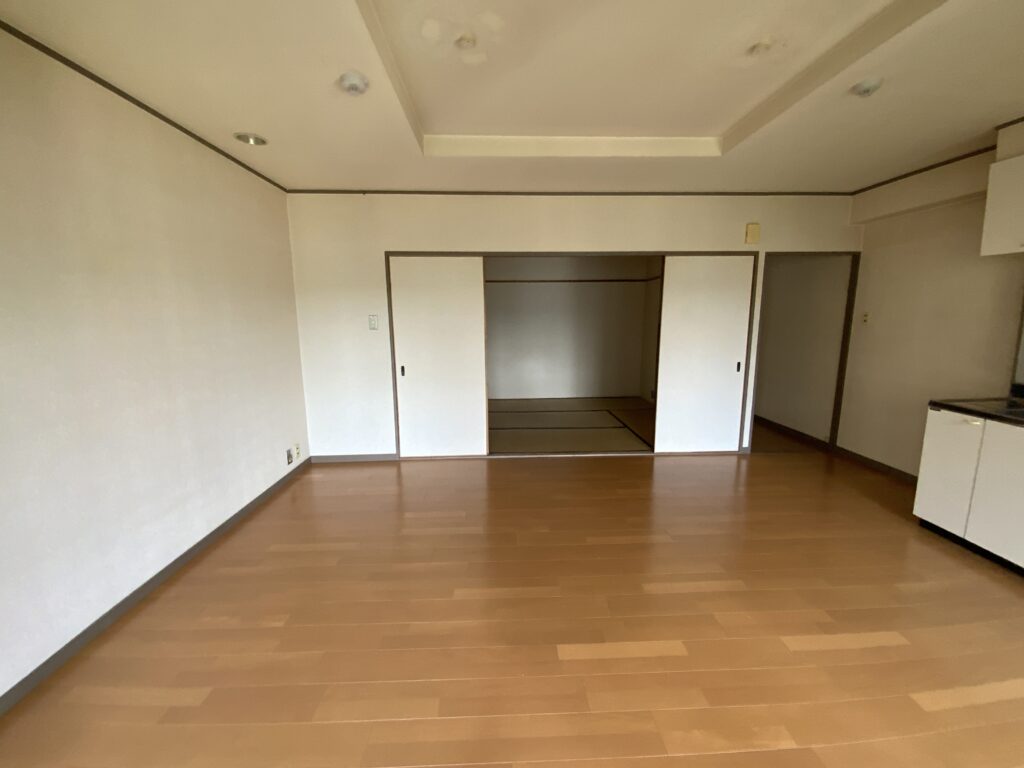 コープ鴨川B棟307号室-リビング
