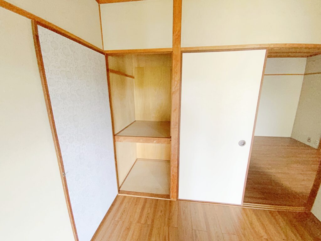 コープ鴨川B棟306-収納