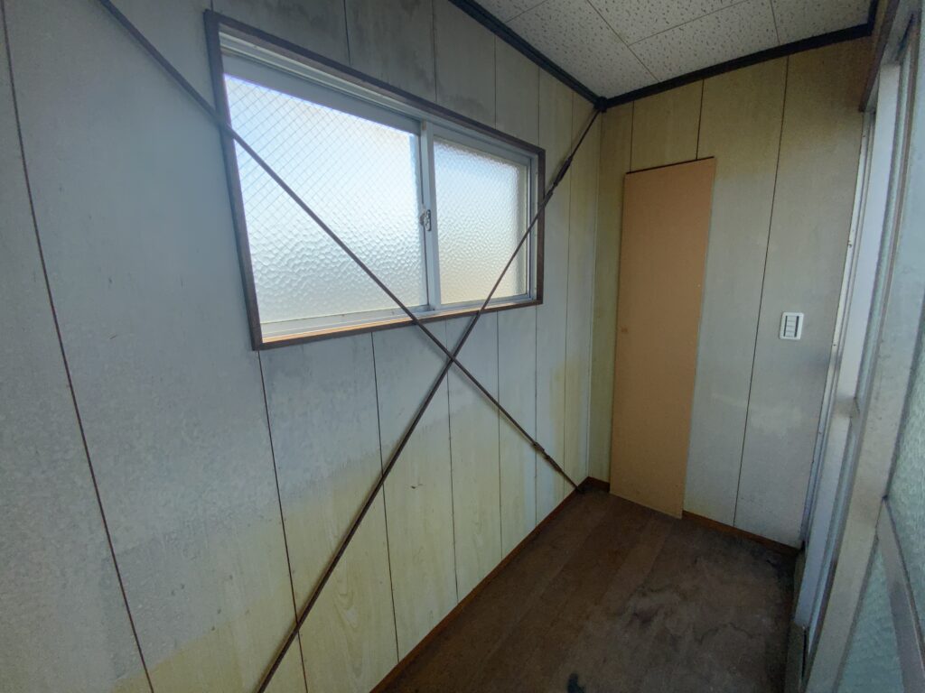 屋上の収納