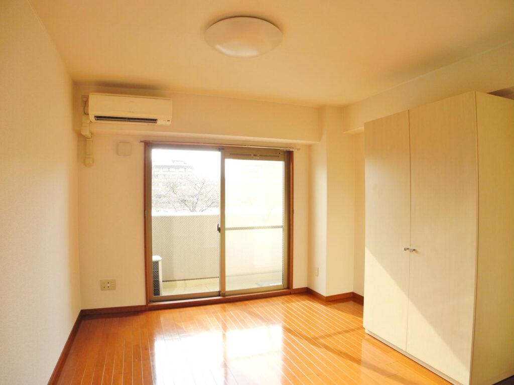 solare-room