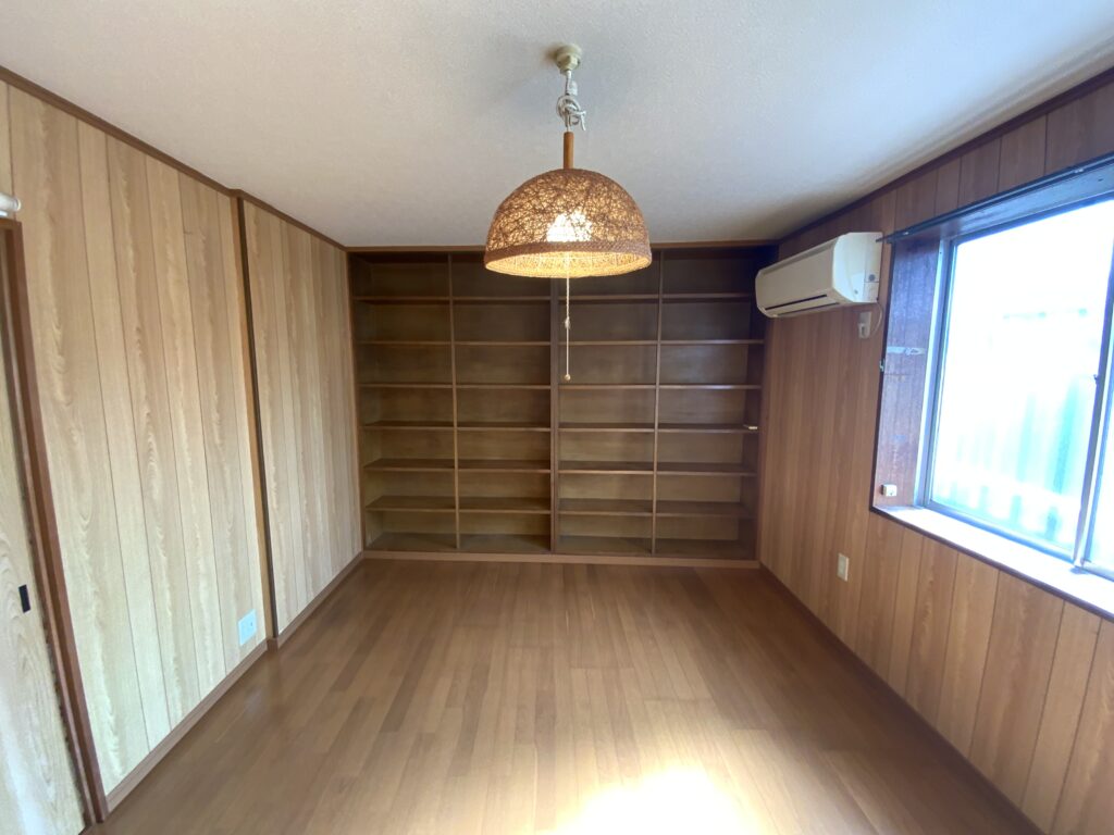 北白川久保田町　１階部屋１