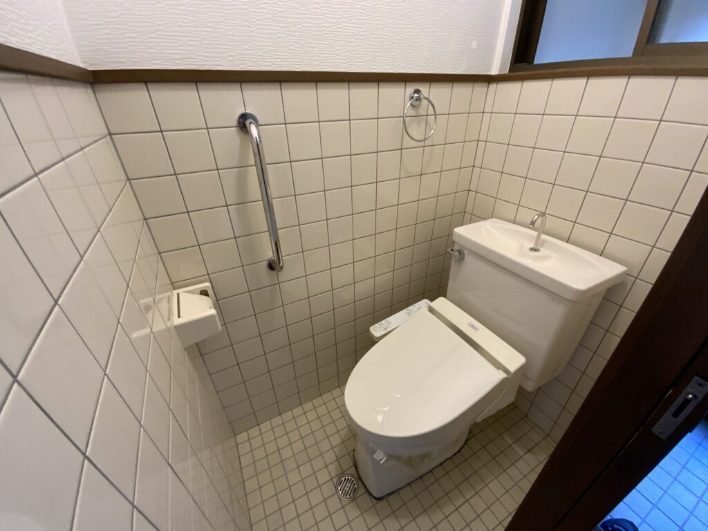 高野泉町-トイレ