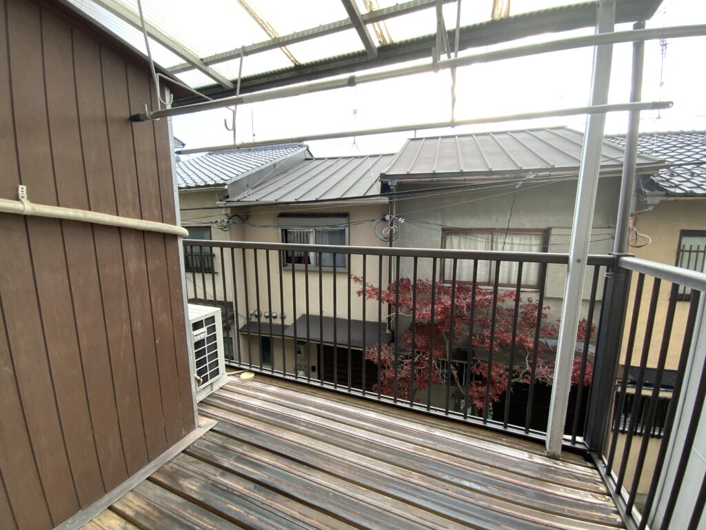 高野泉町-南西側バルコニー