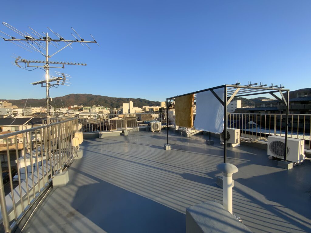ヴィラコート川端屋上1