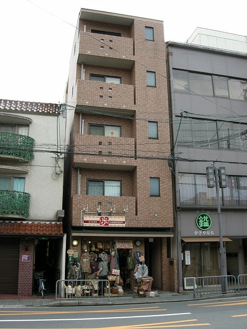 グランコスモ御所東　外観