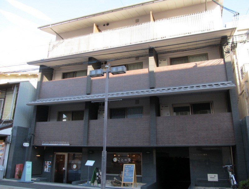 グランコスモ御所　外観