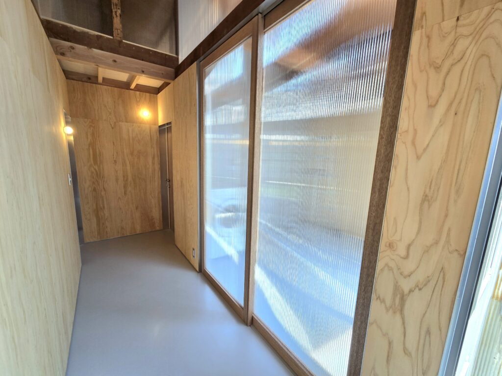 建物内