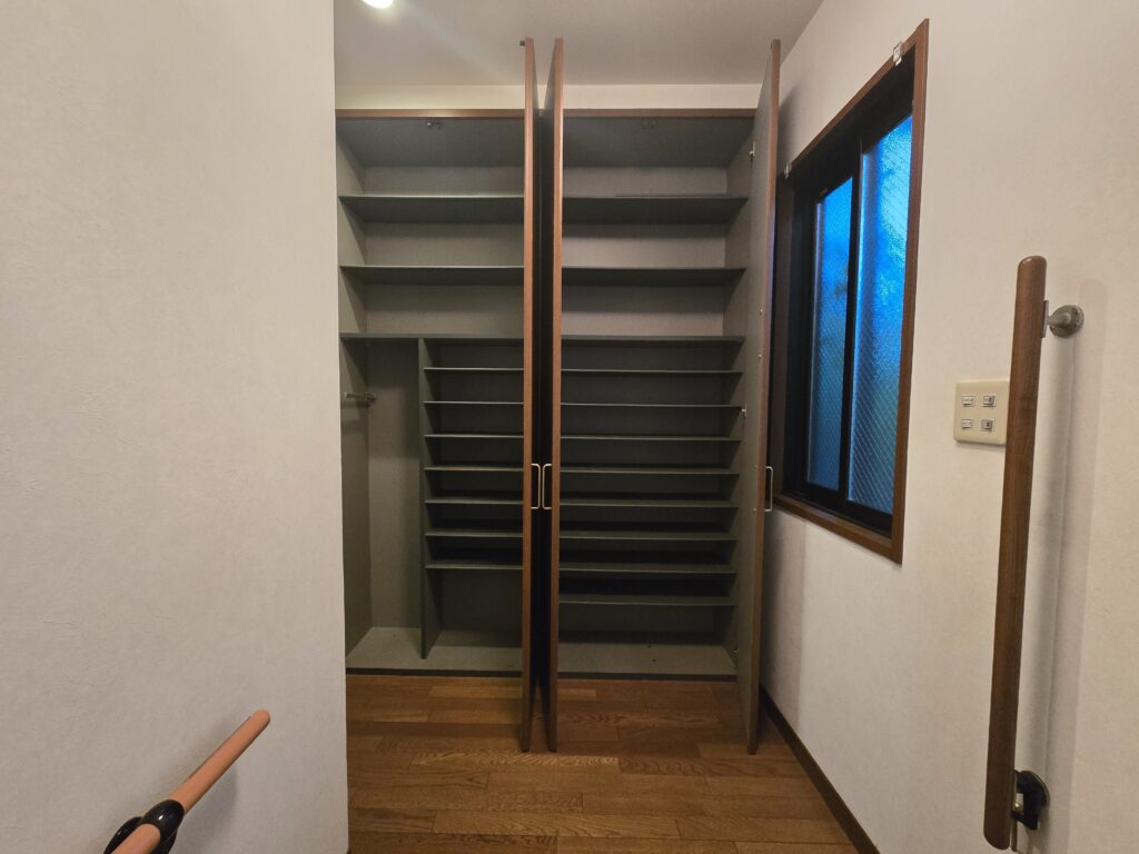 靴箱